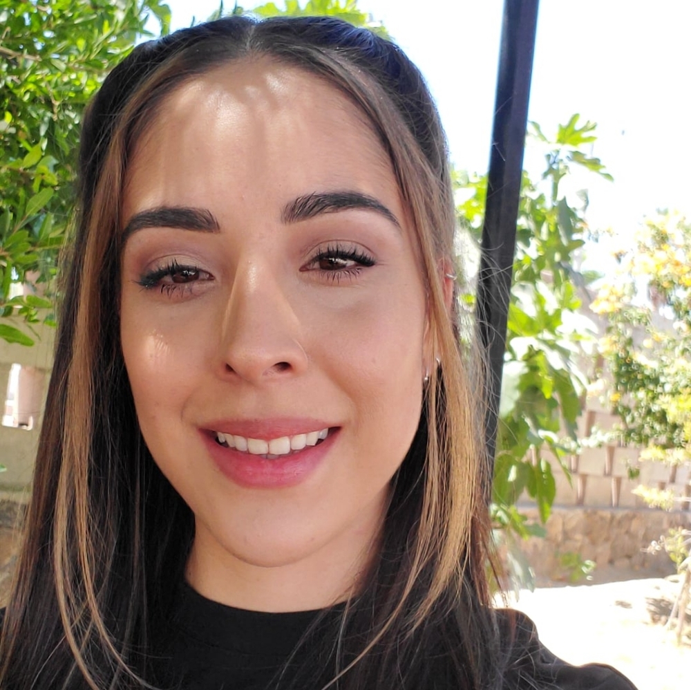 Meet your Posher, Karla